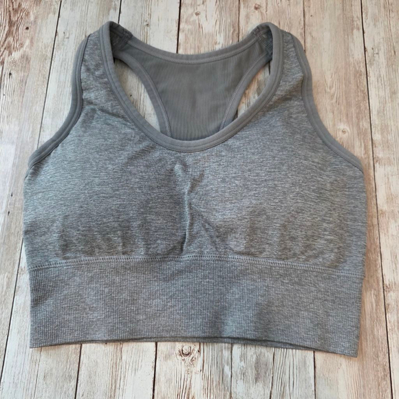 Women's Pro-Fit Seamless Sports Bra Size S Gray - Picture 1 of 5